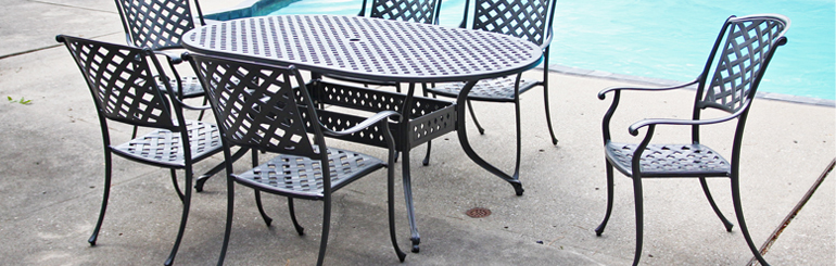Cast Aluminum Dining
